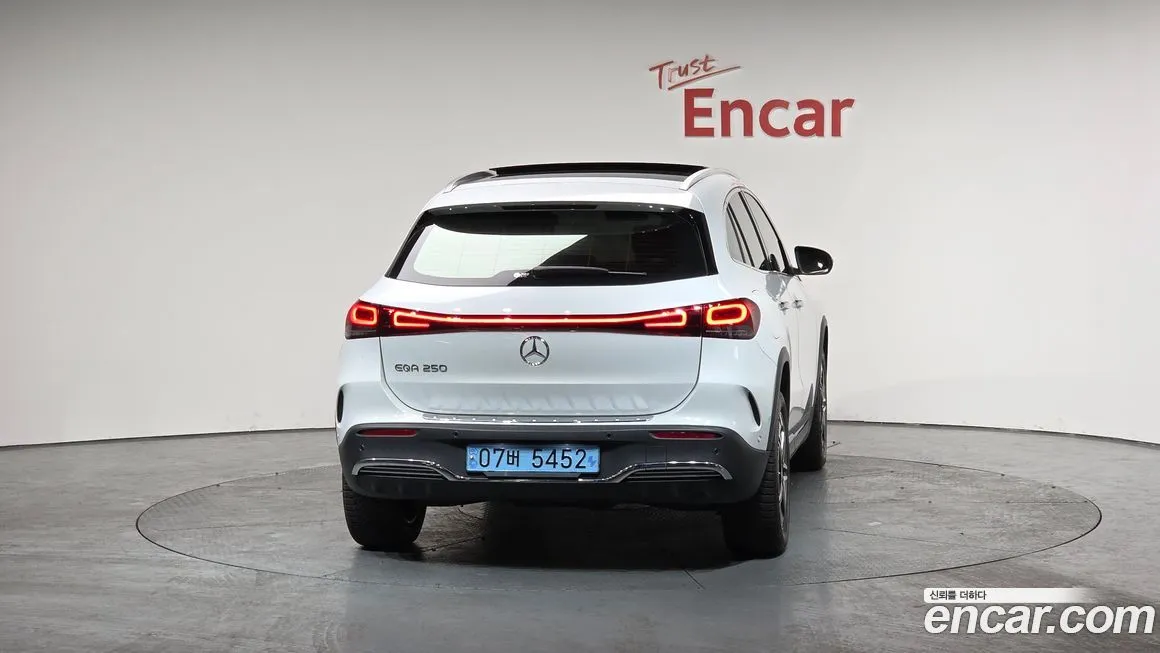 Mercedes-Benz EQA 2022 из KR, фото 6