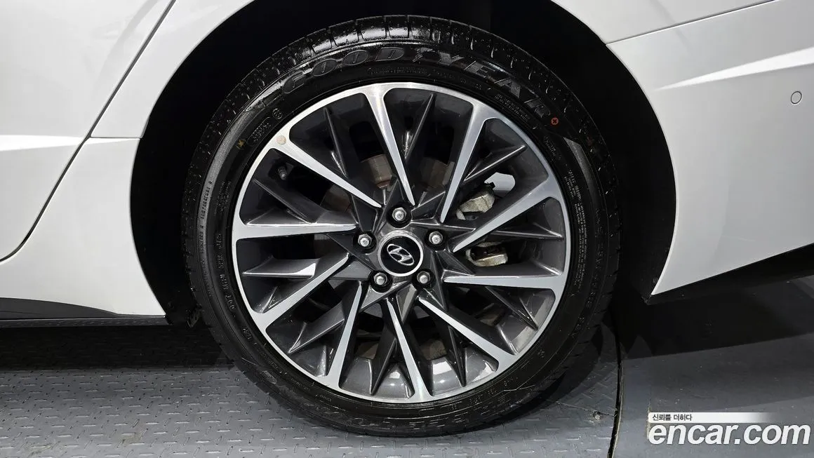 Hyundai Sonata 2022 из KR, фото 10