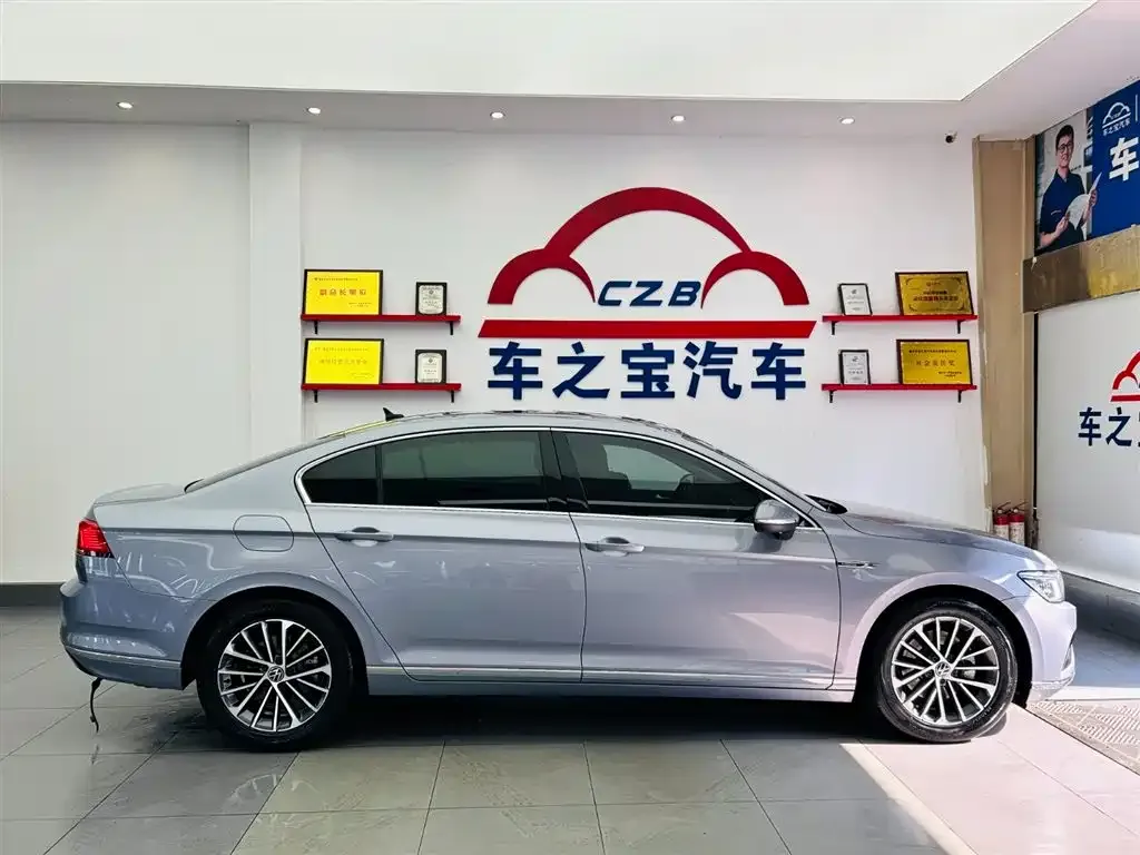 Volkswagen Magotan 2021 из CN, фото 8