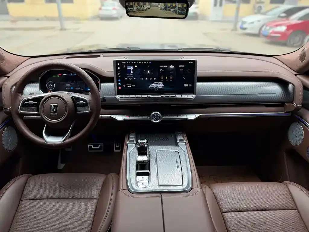 Tank 700 New Energy 2024 из CN, фото 3