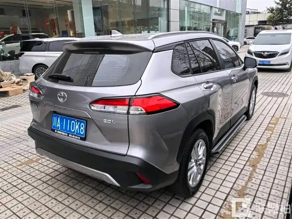 Toyota Corolla Cross — фото 8