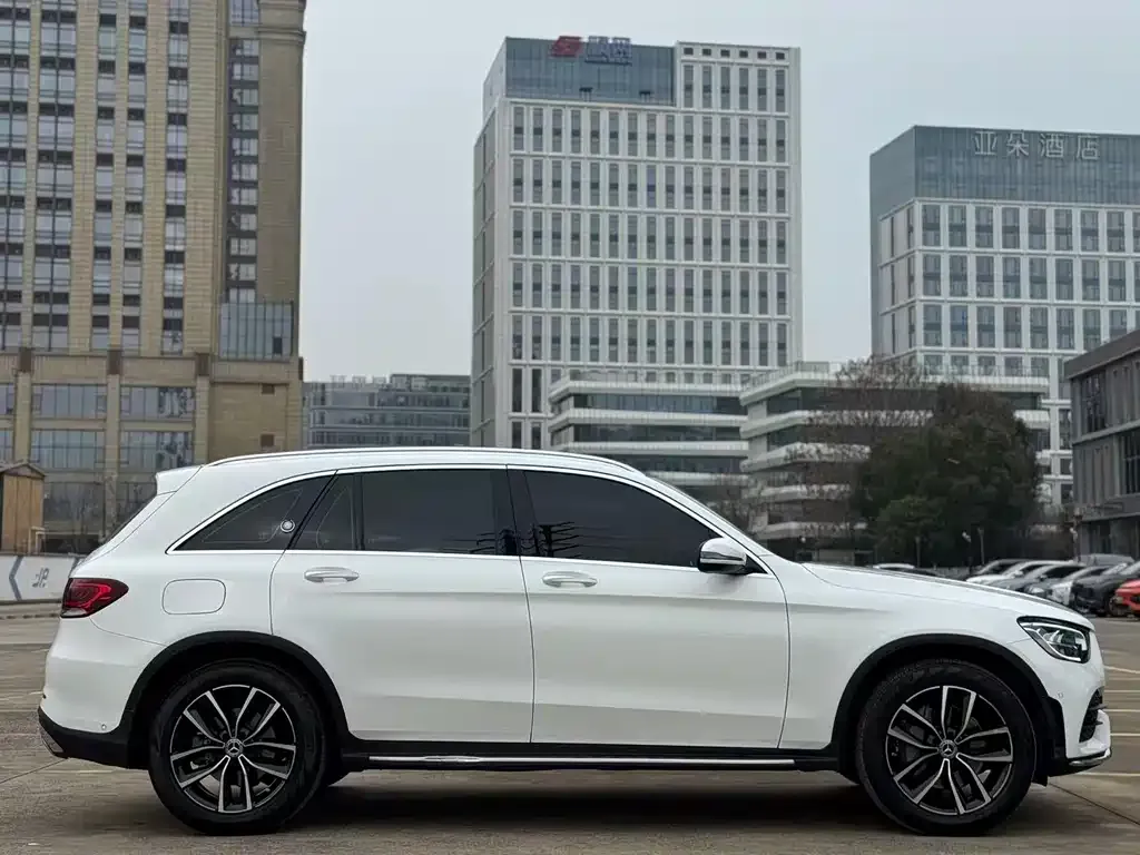 Mercedes-Benz GLC 2022 из CN, фото 4