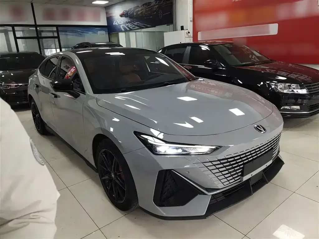 Changan UNI-V 2022 из CN, фото 4