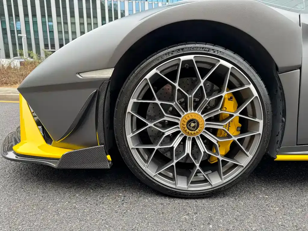 Lamborghini Huracan 2022 из CN, фото 10