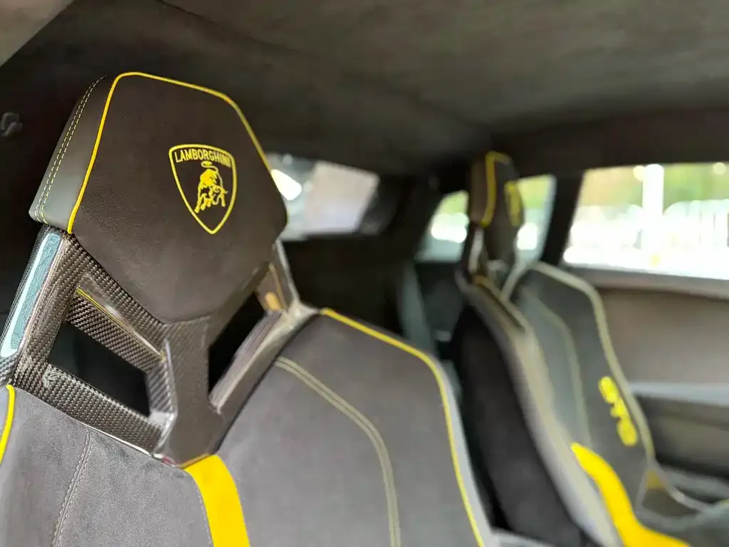 Lamborghini Huracan 2022 из CN, фото 7