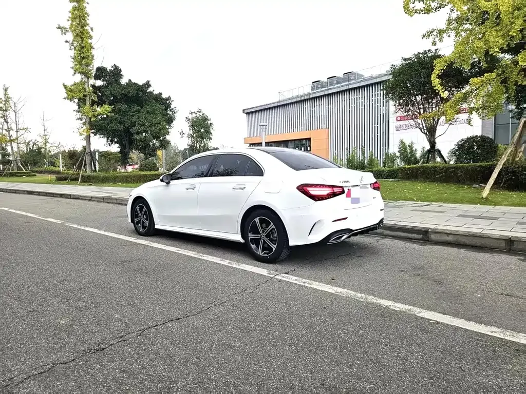 Mercedes-Benz A-Class 2024 из CN, фото 4