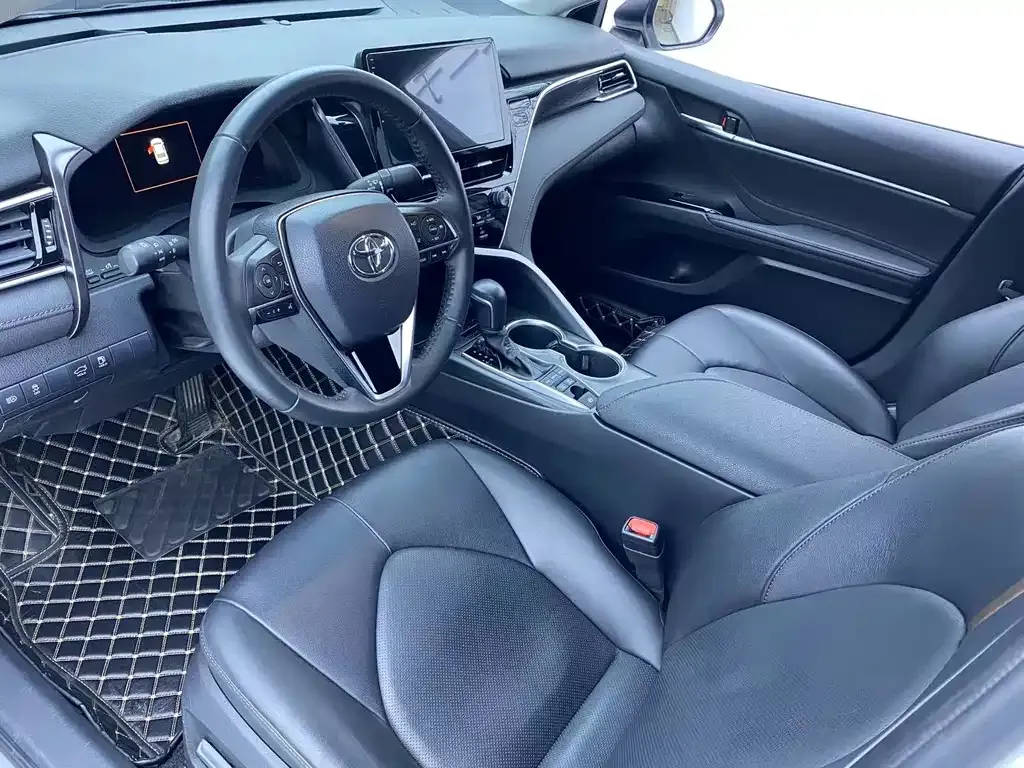Toyota Camry 2022 из CN, фото 7