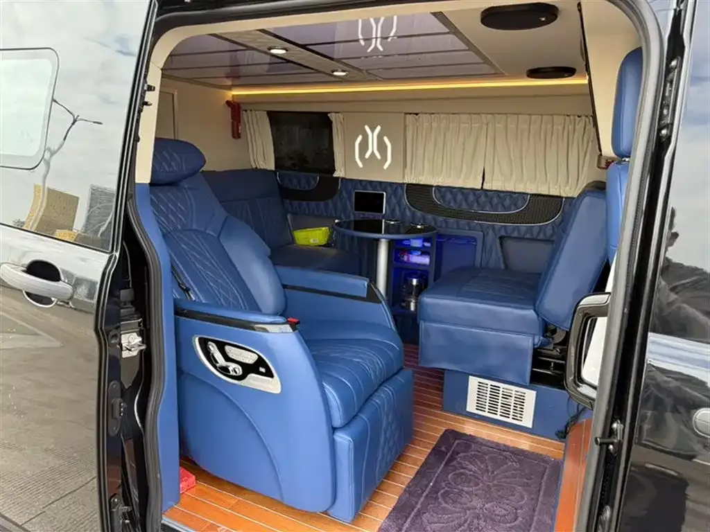 Ford Transit 2022 из CN, фото 2