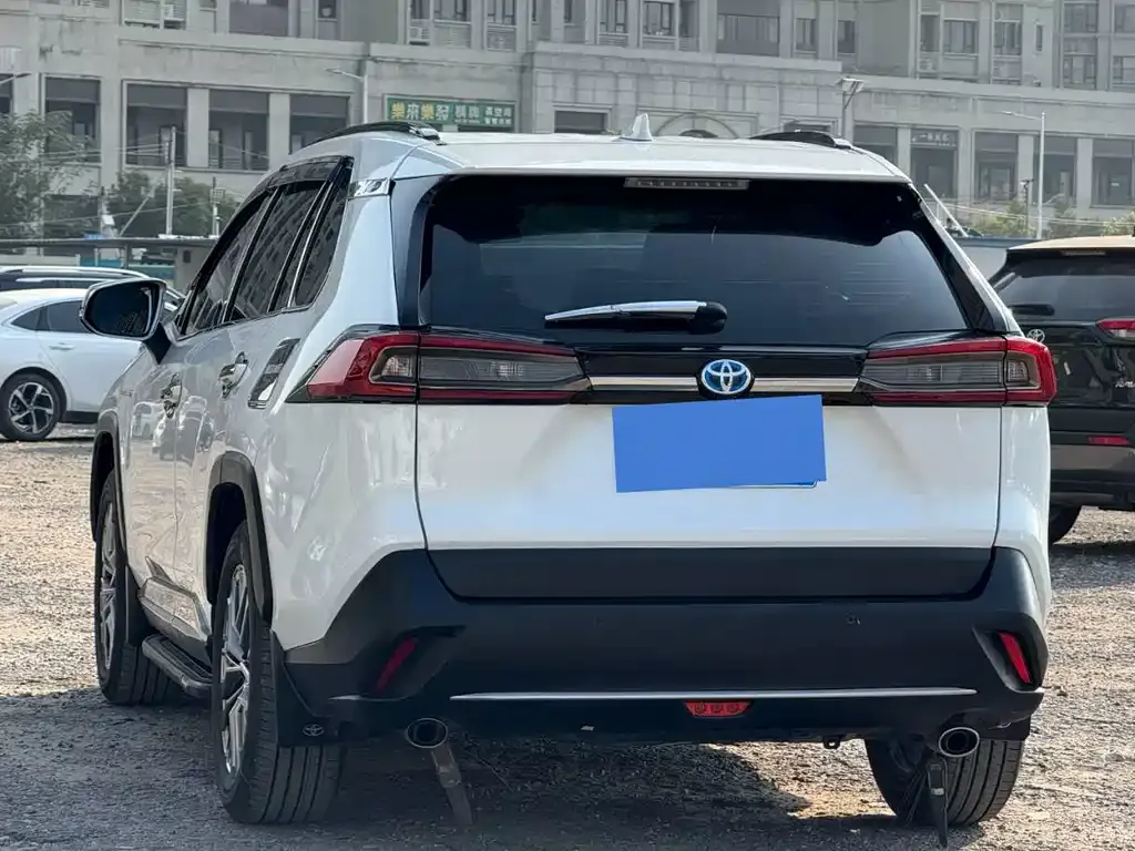Toyota Wildlander 2024 из CN, фото 5