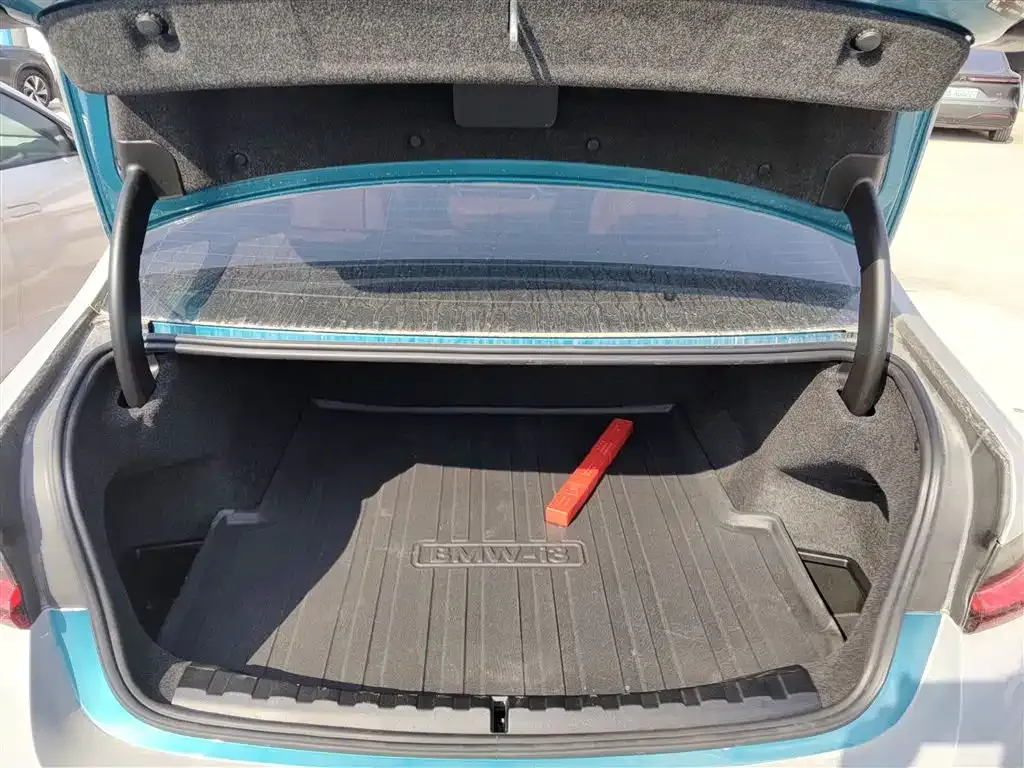BMW i3 2023 из CN, фото 9