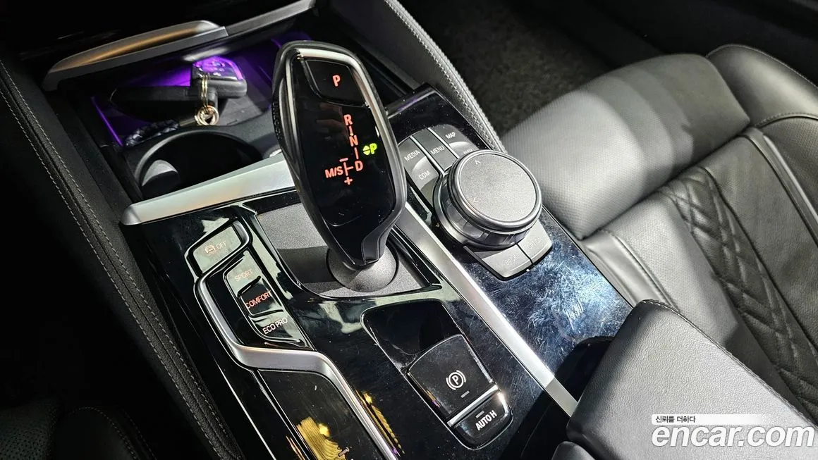 BMW 5-Series 2023 из KR, фото 4