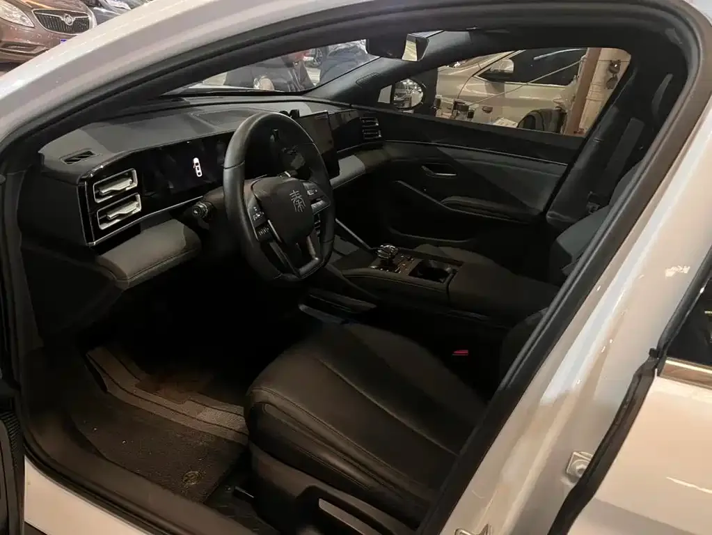 BYD Qin L 2025 из CN, фото 6