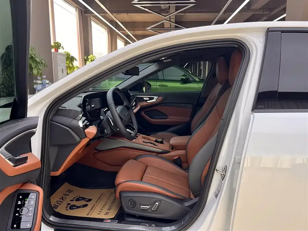 Audi A5L 2025 из CN, фото 3
