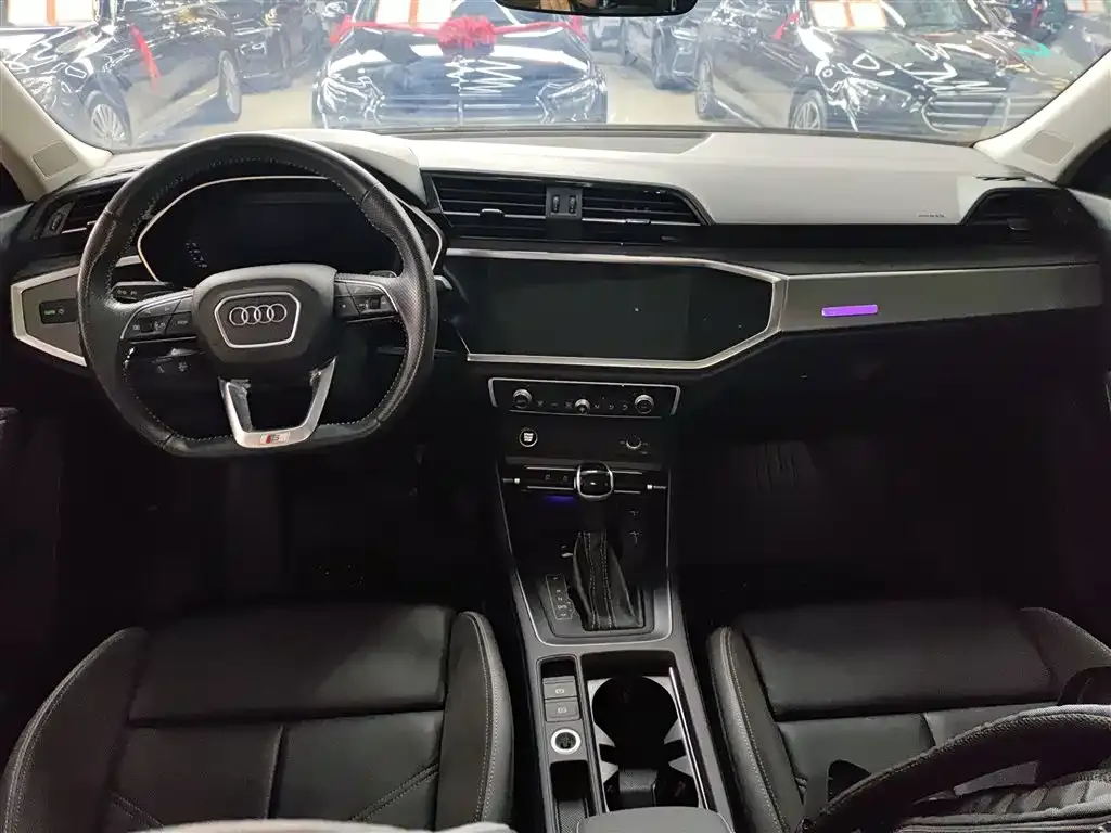 Audi Q3 Sportback 2021 из CN, фото 9