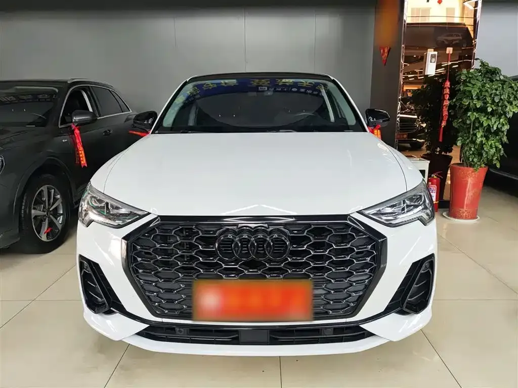 Audi Q3 Sportback 2021 из CN, фото 6