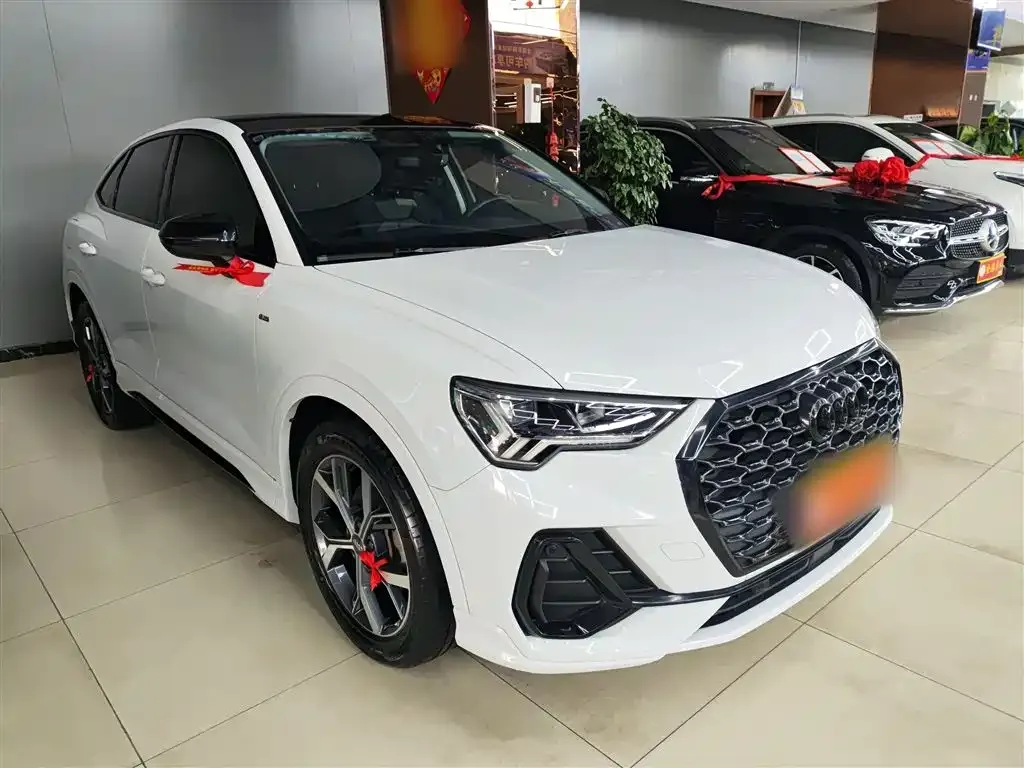 Audi Q3 Sportback 2021 из CN, фото 3