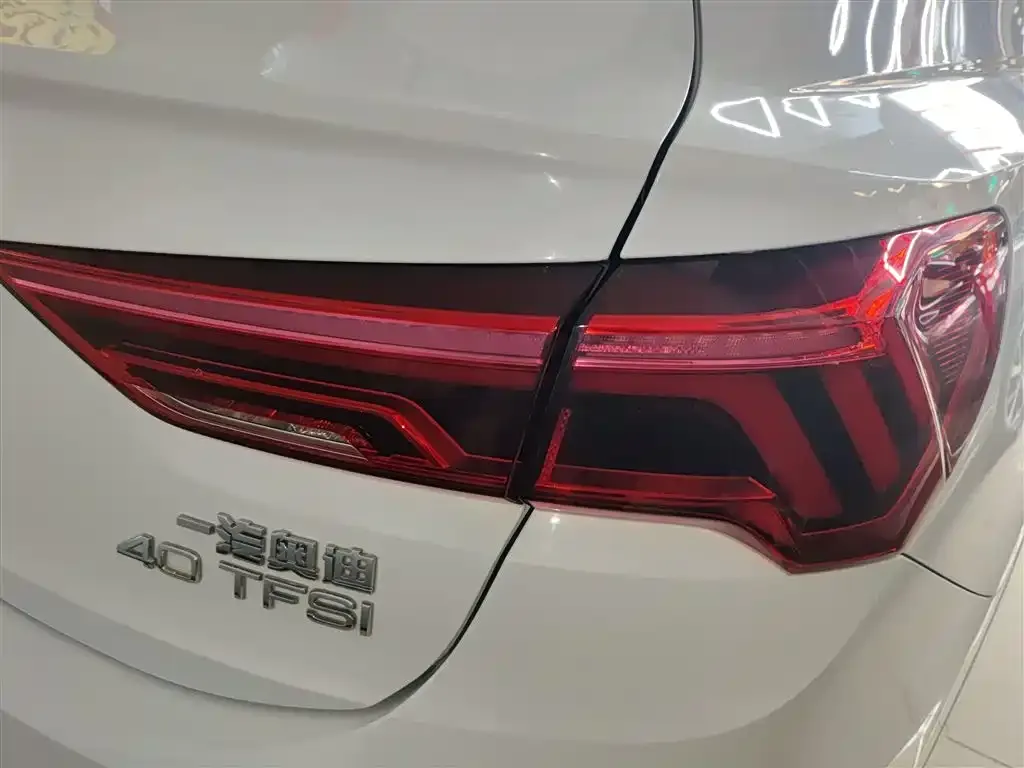 Audi Q3 Sportback 2021 из CN, фото 2