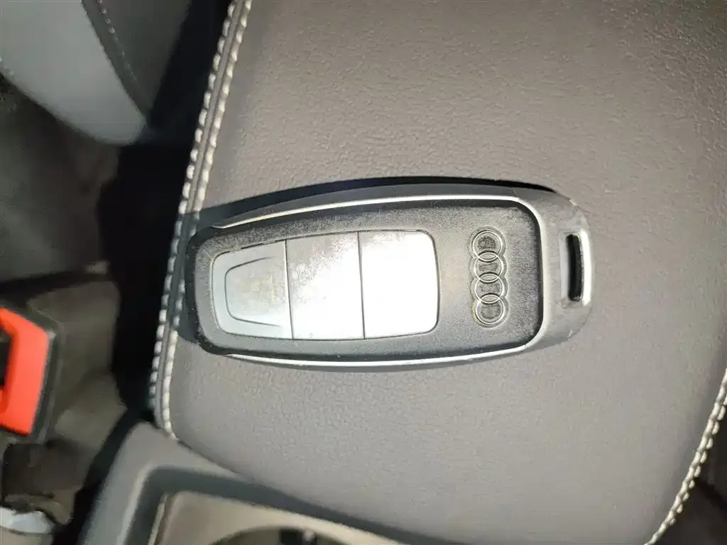 Audi Q3 Sportback 2021 из CN, фото 4