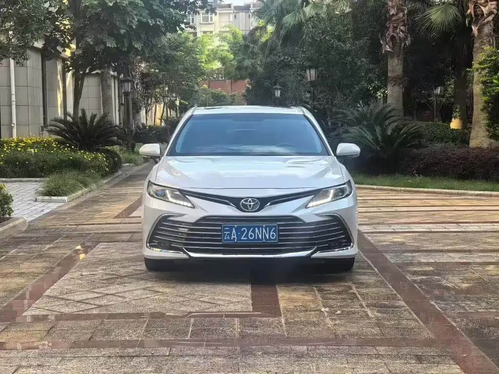 Toyota Camry 2023 из CN, фото 7