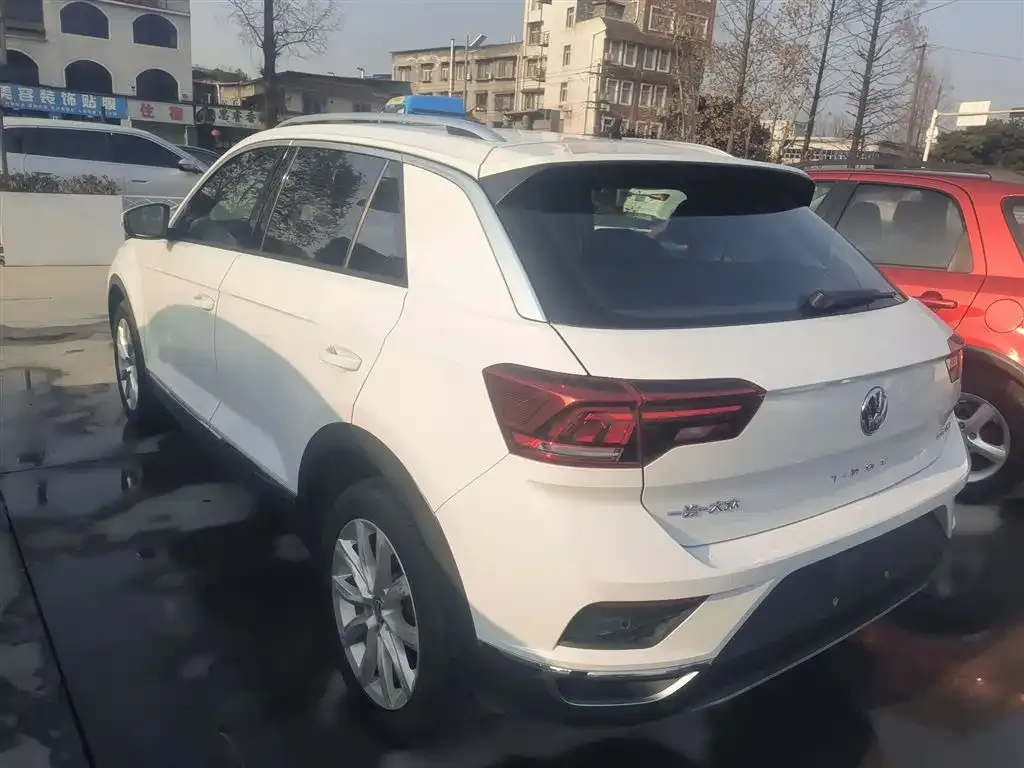 Volkswagen T-Roc 2021 из CN, фото 8
