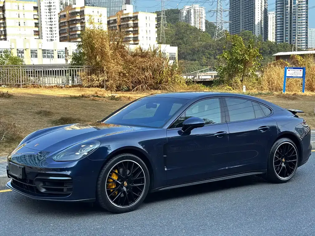 Porsche Panamera 2023 из CN, фото 1