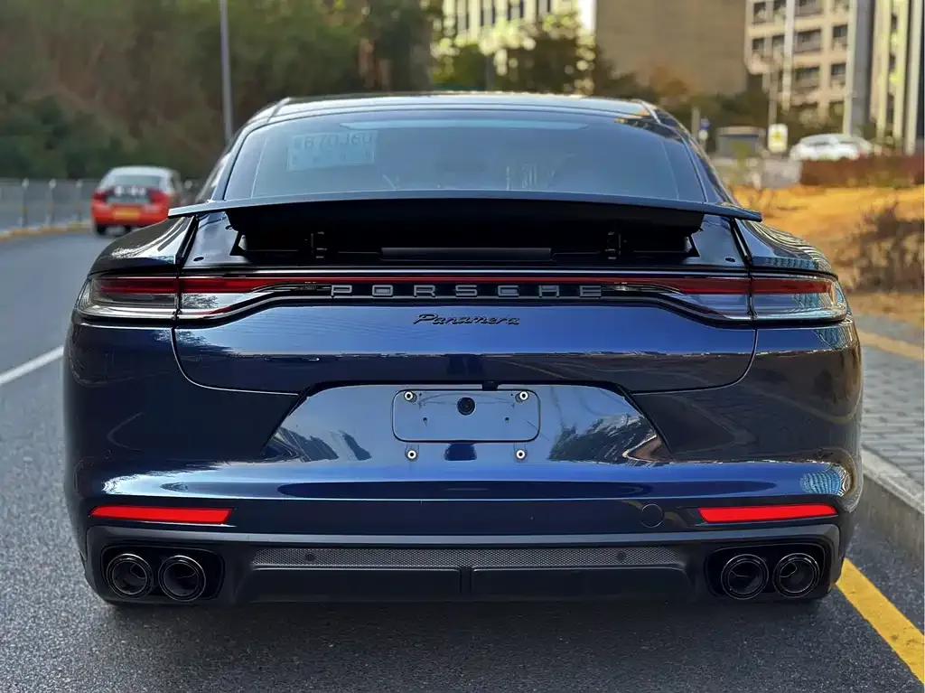 Porsche Panamera 2023 из CN, фото 9