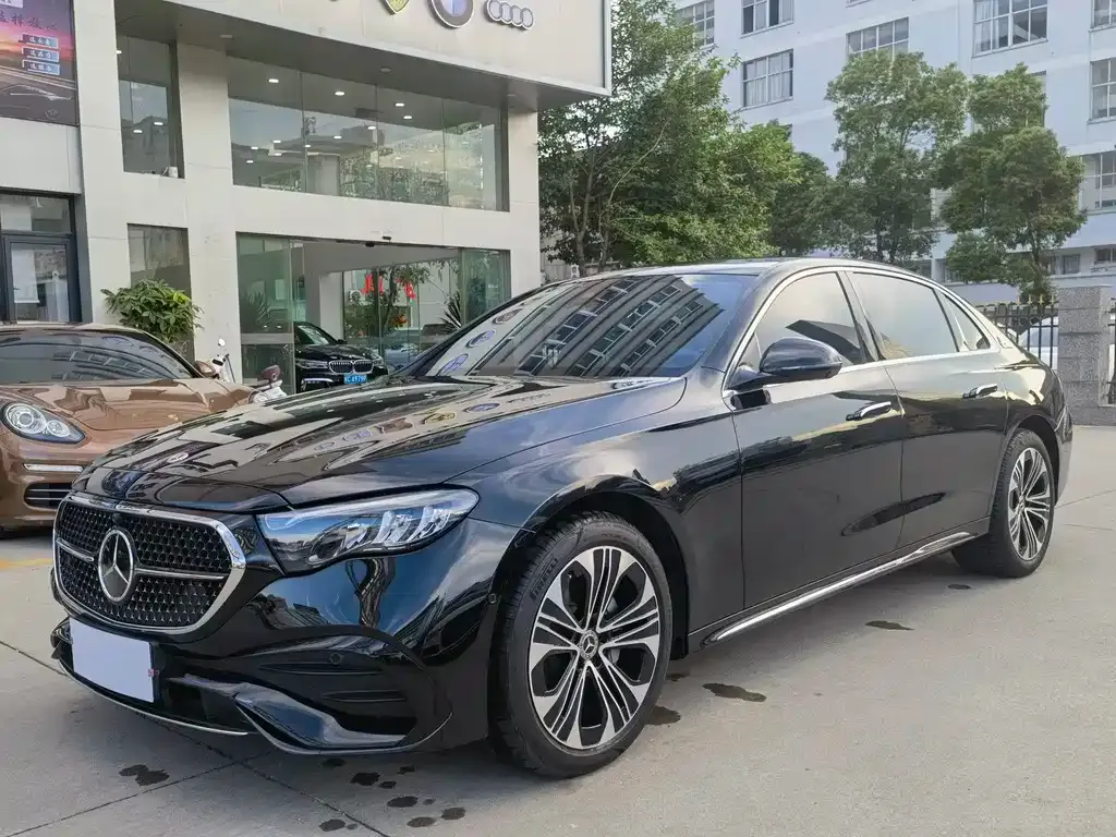 Mercedes-Benz E-Class 2024 из CN, фото 1