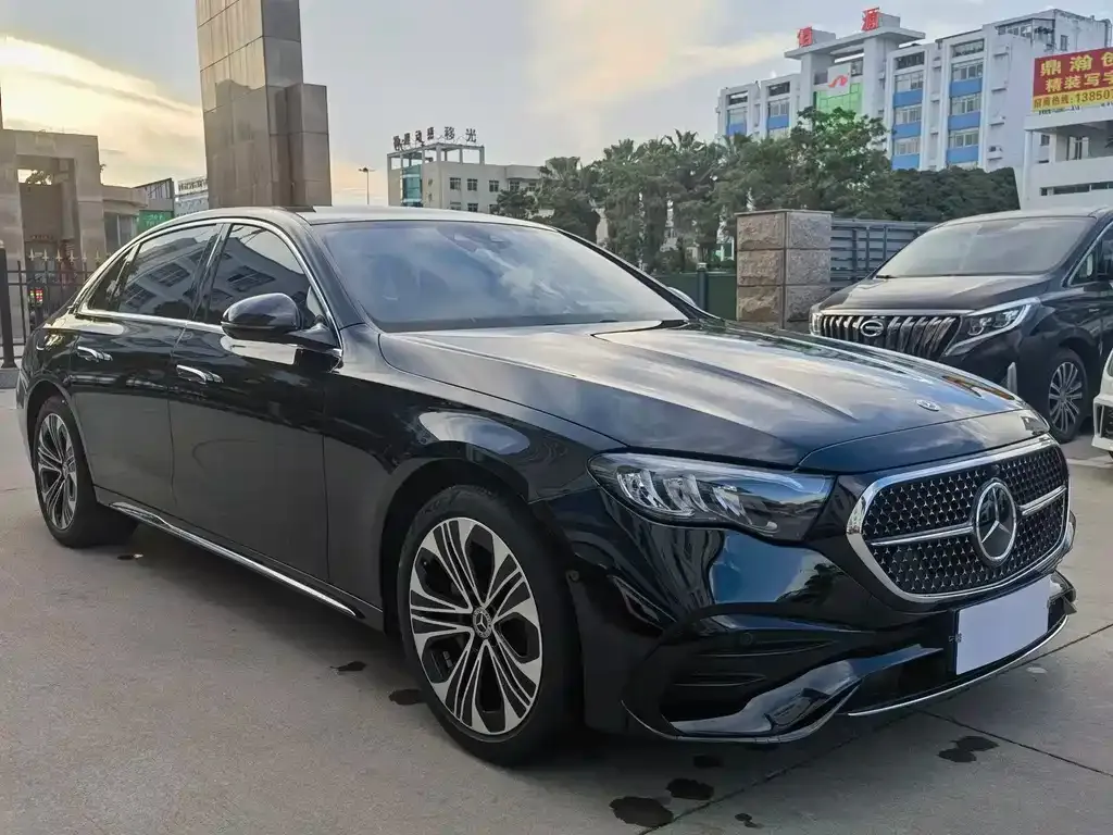 Mercedes-Benz E-Class 2024 из CN, фото 3