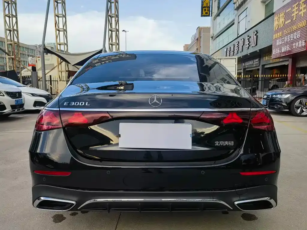 Mercedes-Benz E-Class 2024 из CN, фото 5