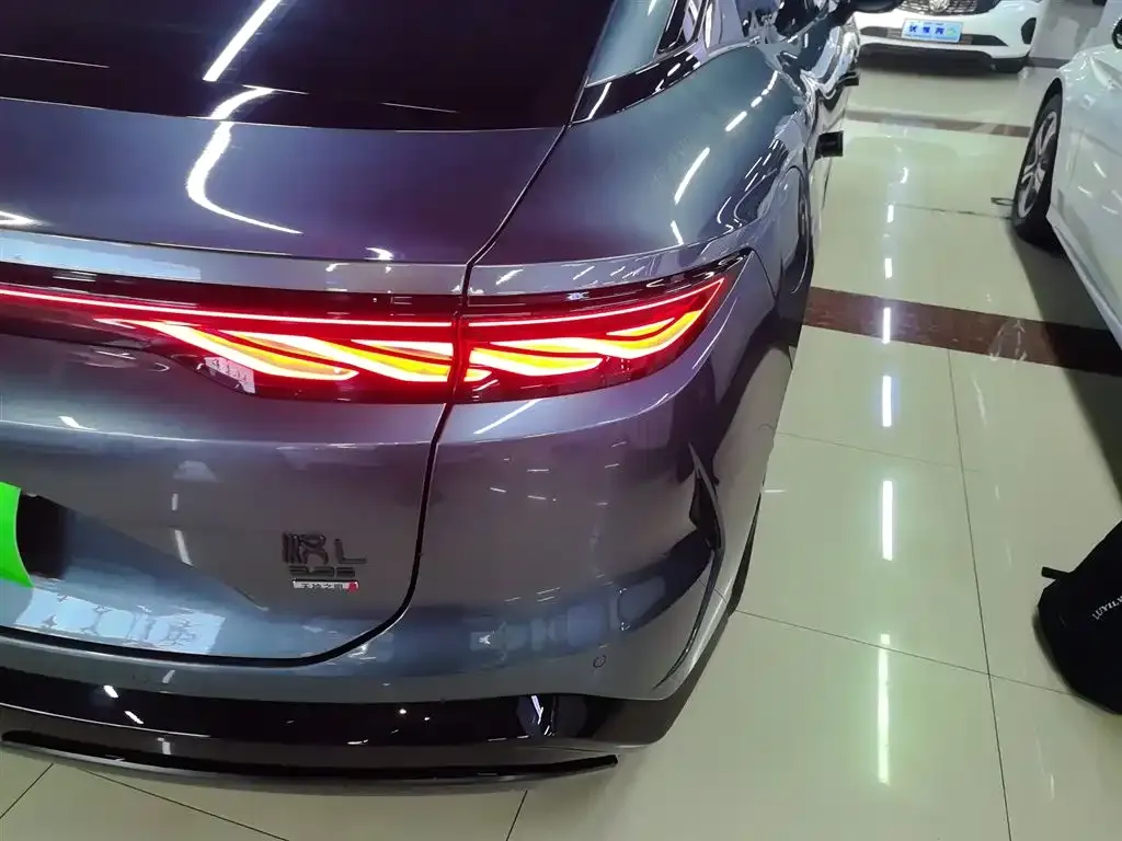 BYD Han L 2025 из CN, фото 8
