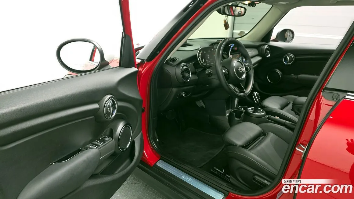 Mini Cooper 2021 из KR, фото 10