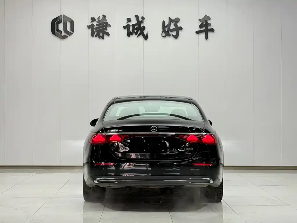 Mercedes-Benz E-Class New Energy 2024 из CN, фото 2