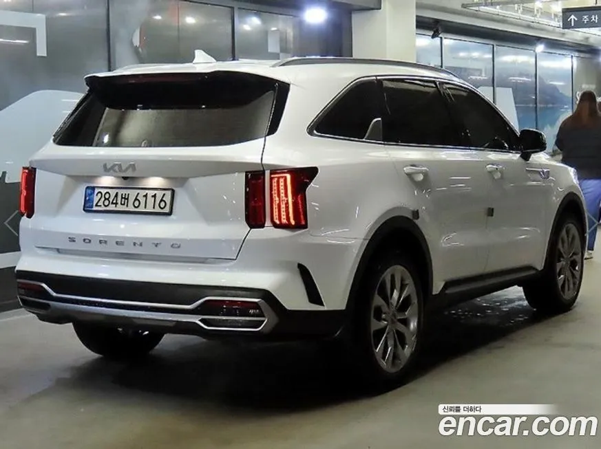 Kia Sorento — фото 6
