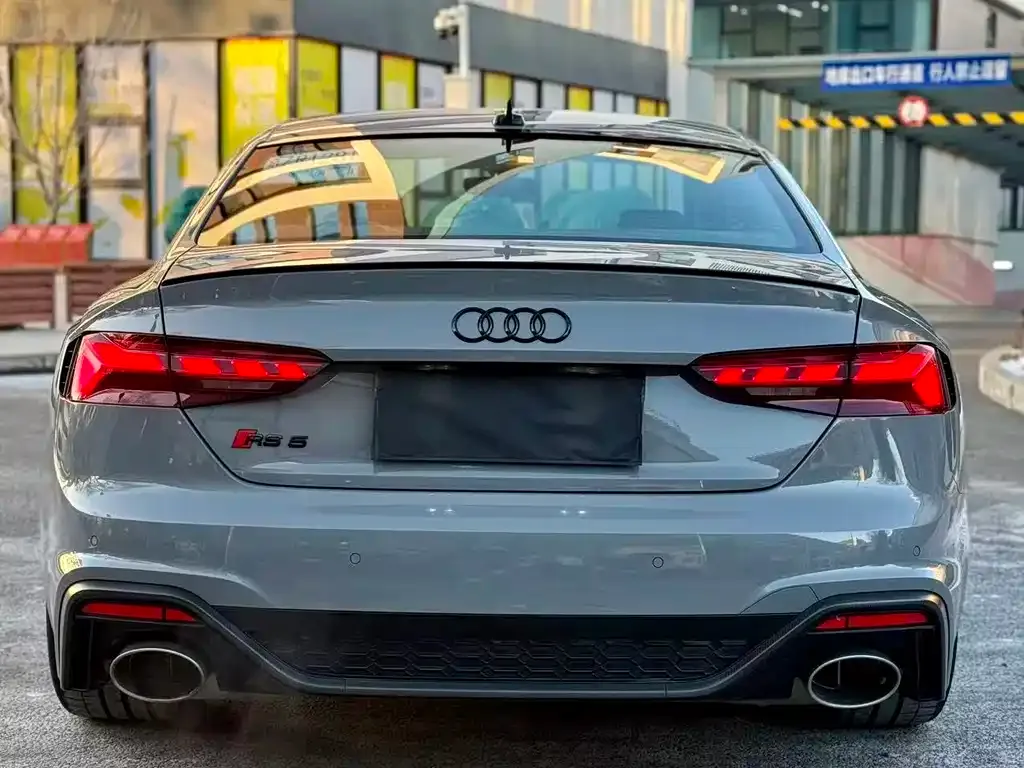 Audi RS 5 2023 из CN, фото 10