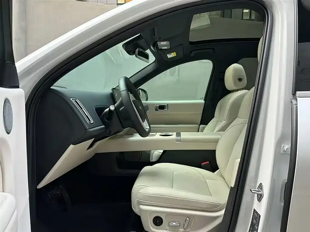 Li Auto L6 2024 из CN, фото 8