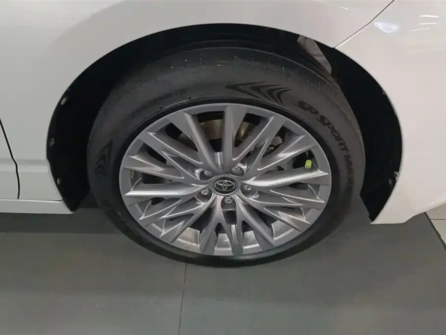 Toyota Avalon 2024 из CN, фото 3