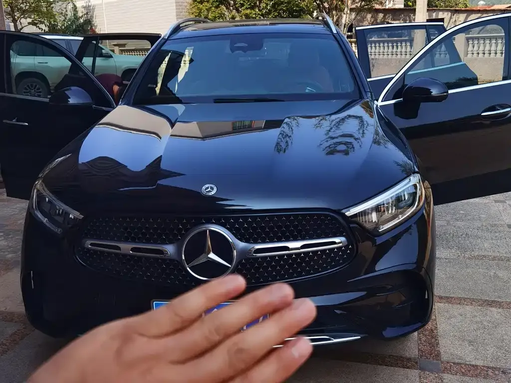 Mercedes-Benz GLC 2024 из CN, фото 1