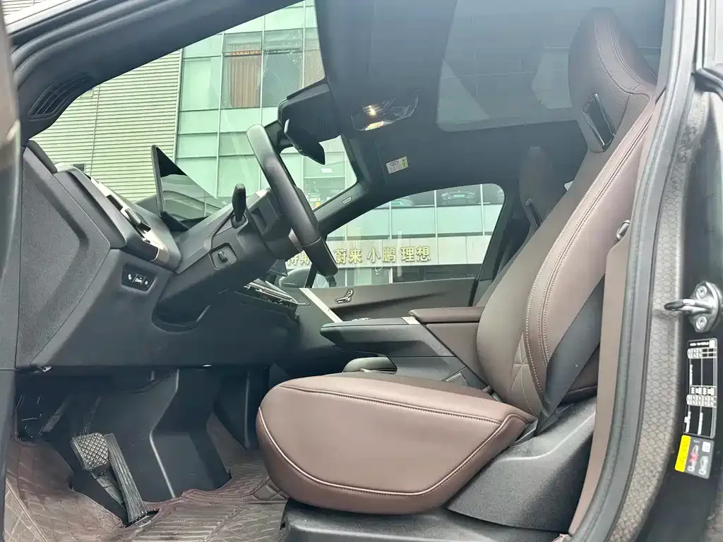 BMW iX 2023 из CN, фото 6