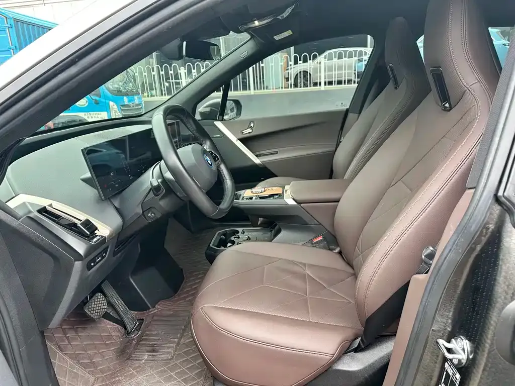 BMW iX 2023 из CN, фото 10