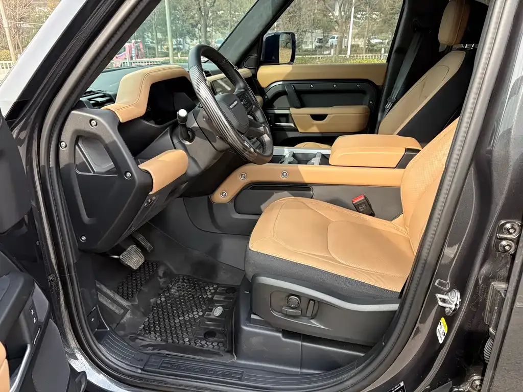 Land Rover Defender 2025 из CN, фото 6