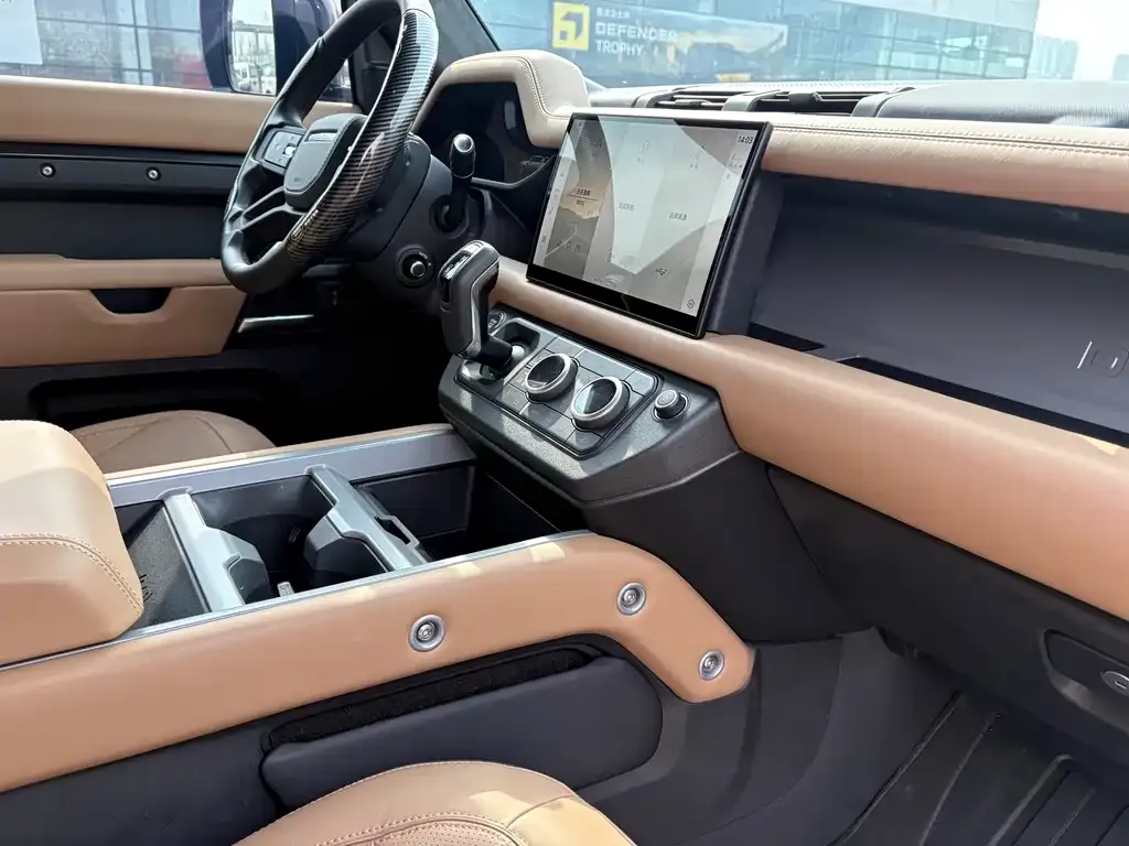 Land Rover Defender 2025 из CN, фото 3
