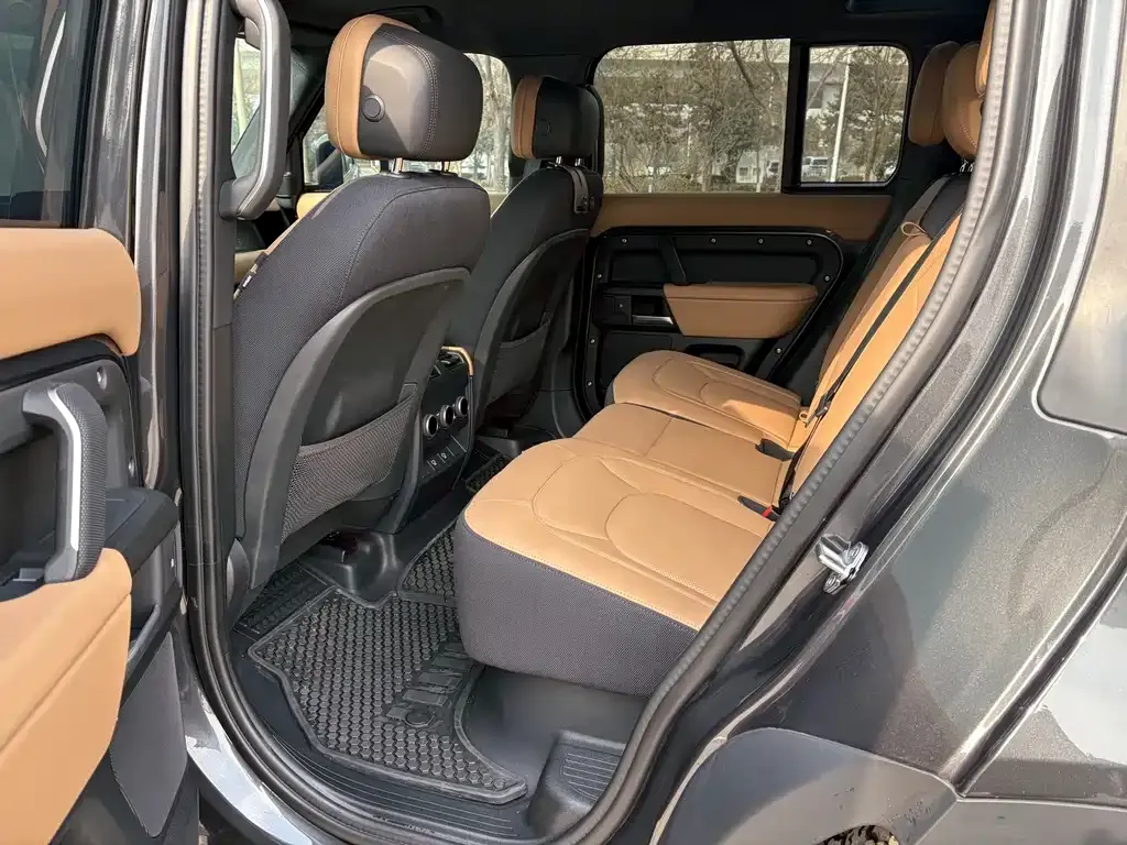 Land Rover Defender 2025 из CN, фото 2