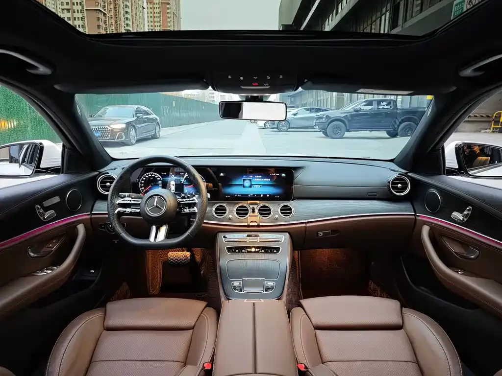 Mercedes-Benz E-Class 2023 из CN, фото 3