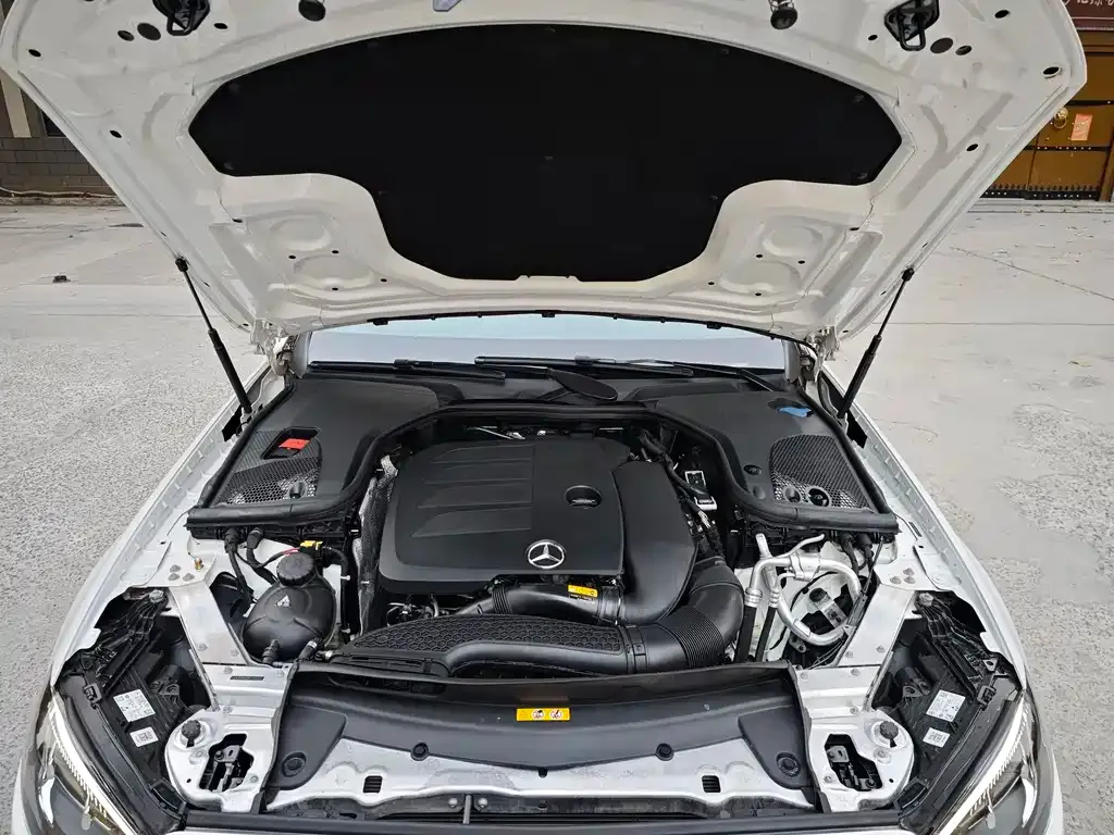 Mercedes-Benz E-Class 2023 из CN, фото 2