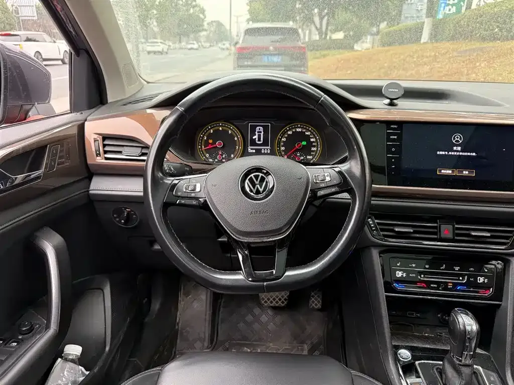Volkswagen Tharu 2021 из CN, фото 2