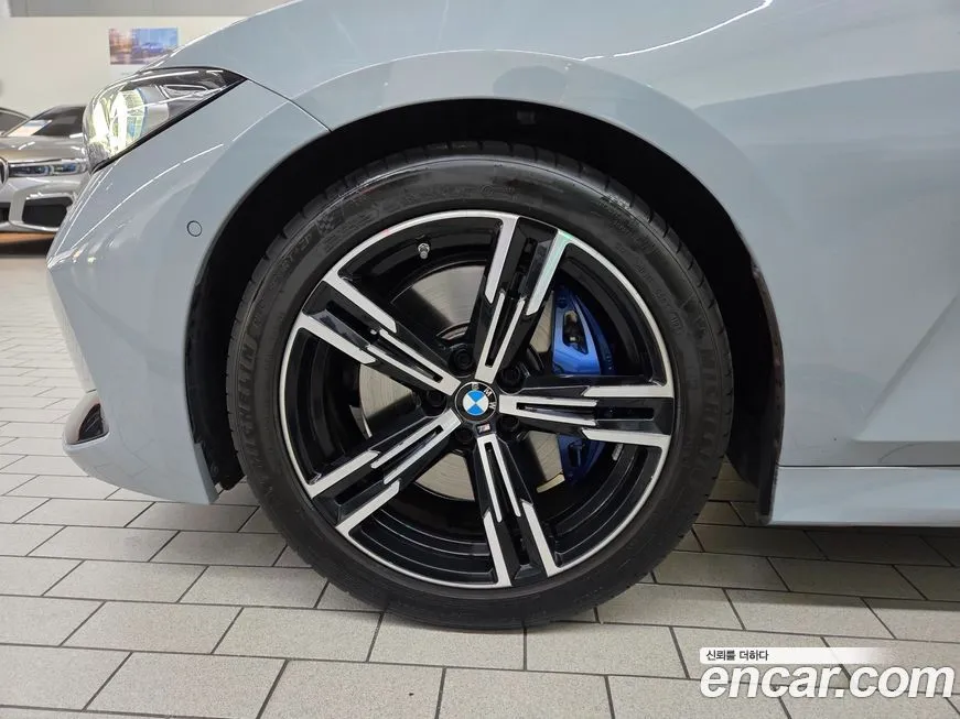 BMW 3-Series 2023 из KR, фото 7