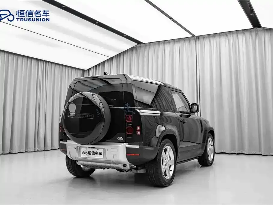Land Rover Defender 2023 из CN, фото 2
