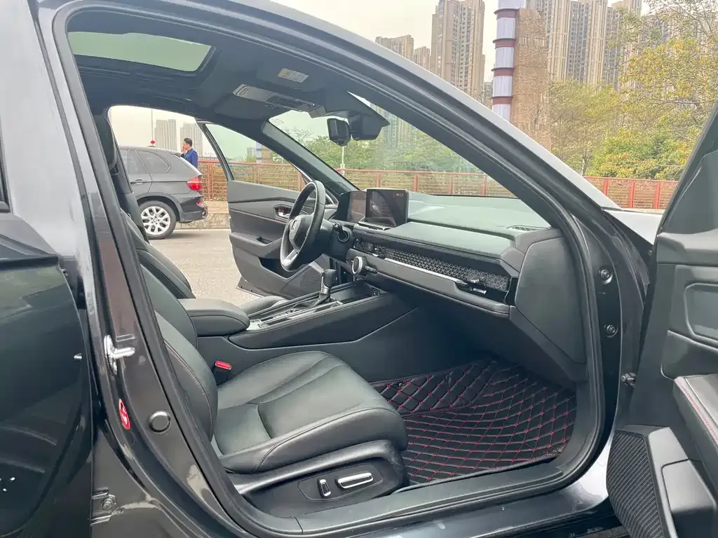 Honda Accord 2023 из CN, фото 7