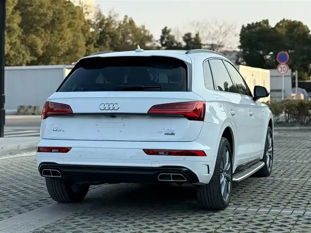Audi Q5L 2022 из CN, фото 6