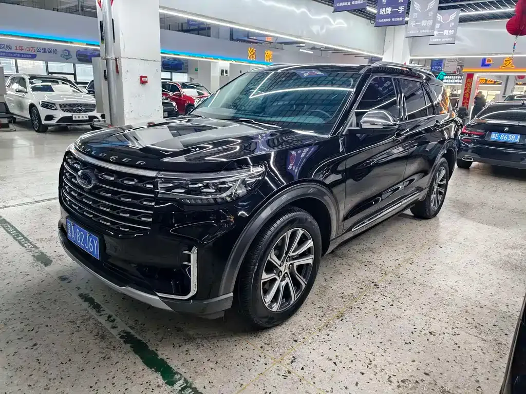 Ford Explorer 2024 из CN, фото 1